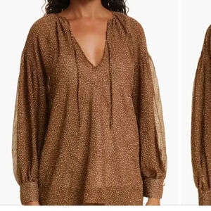 Vince Starry Dot Shirred Split Neck Blouse NWT size XS